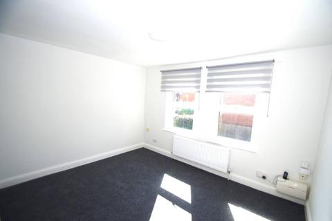 1 bedroom flat to rent, Watford WD18, Watford, WD18