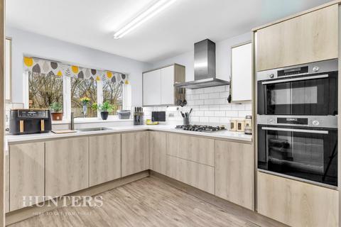 4 bedroom detached house for sale, Riverstone Bridge, Littleborough, OL15 8JF