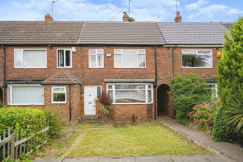 3 bedroom terraced house to rent, Pendas Way, Leeds LS15