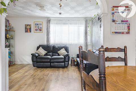 3 bedroom end of terrace house for sale, Kettlewell Court, Swanley, Kent, BR8