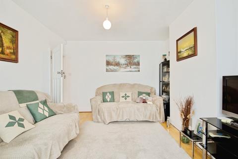 undefined, Chestnut Grove, Wembley