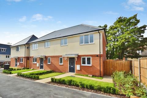 2 bedroom semi-detached house to rent, Vanoli Close, Saffron Walden CB11