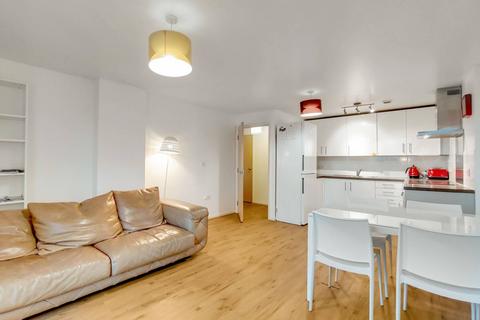 2 bedroom flat to rent, St George Wharf, Vauxhall, London, SW8