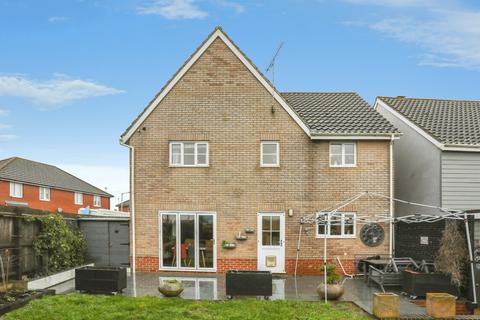 4 bedroom detached house for sale, Combs Wood Drive, Stowmarket