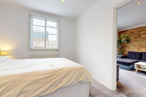 1 bedroom flat to rent, Gloucester Terrace, London W2
