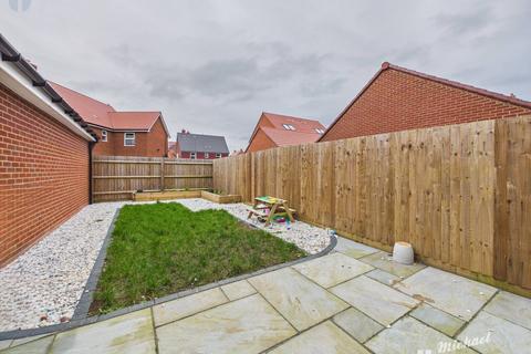 3 bedroom semi-detached house for sale, Atherstone Lane, Aylesbury