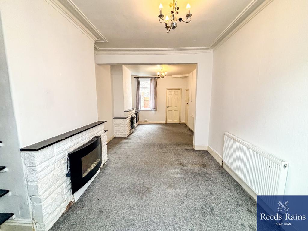 Living/Dining Area