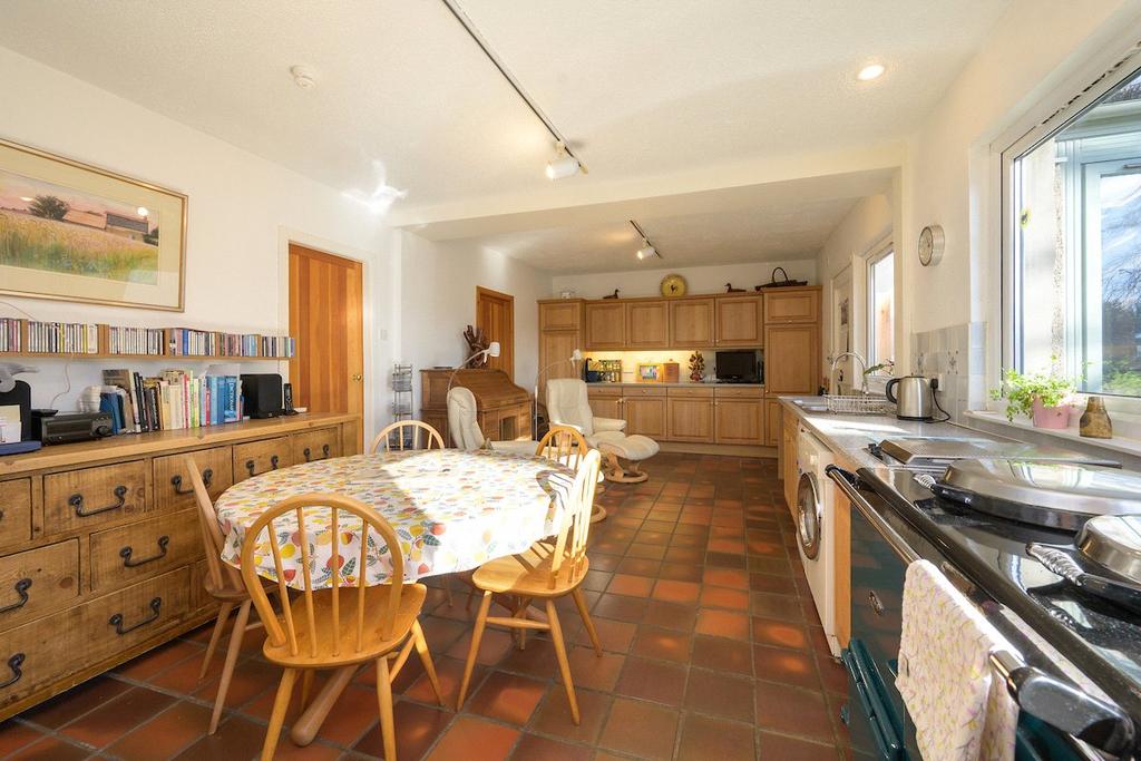 Dining Kitchen