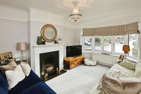4 bedroom semi-detached house for sale, Bury Close, Gosport