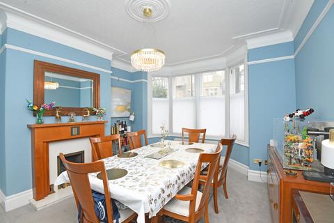 5 bedroom house for sale, Kings Road, Harrogate, HG1