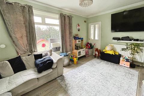 undefined, Chippingfield, Old Harlow, Essex, CM17