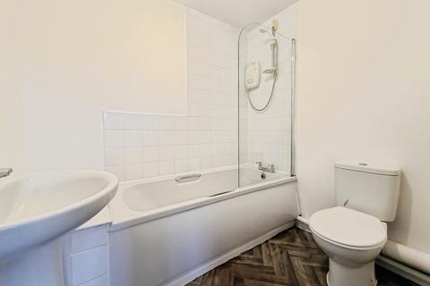 undefined, Woolfall Crescent, Merseyside L36