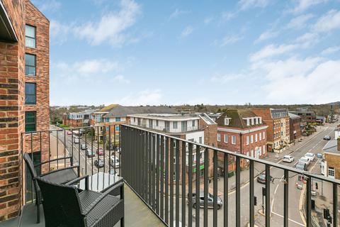1 bedroom apartment for sale, Station Road North, Egham, Surrey, TW20