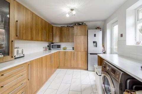 undefined, Roxburgh Way, Milton Keynes MK3