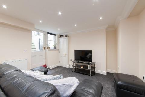 1 bedroom flat to rent, Grosvenor Place, Margate, Kent, CT9