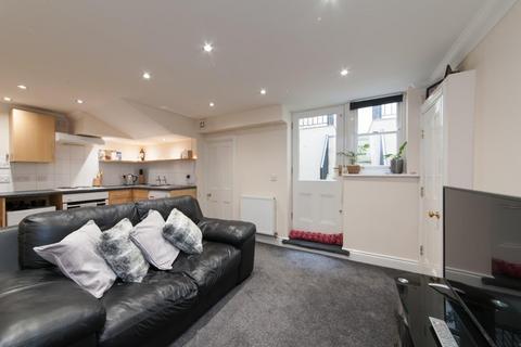 1 bedroom flat to rent, Grosvenor Place, Margate, Kent, CT9