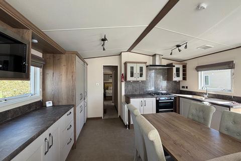 undefined, Osprey, Carlton, Saxmundham