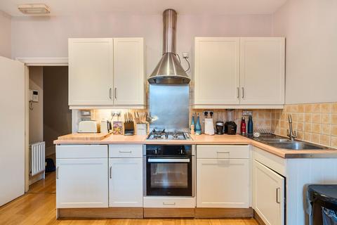 2 bedroom apartment for sale, Kennington Oval, London SE11
