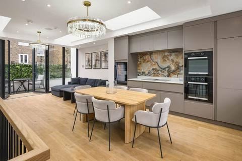 undefined, Lexham Mews, London