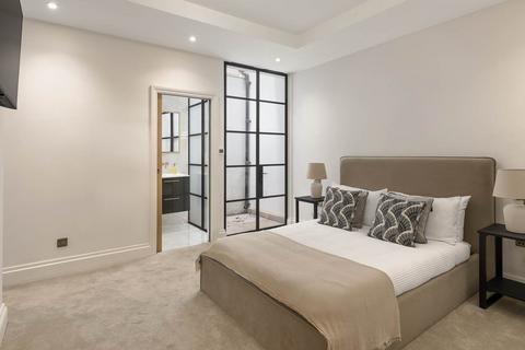 undefined, Lexham Mews, London