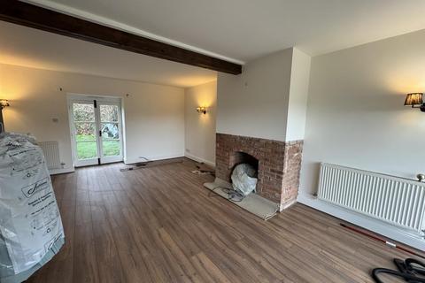 undefined, Ashley EX16