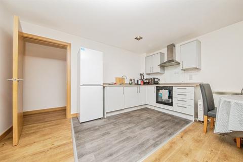 2 bedroom apartment for sale, Hawkins Road, Colchester