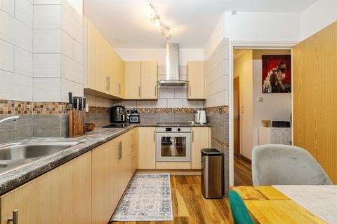 undefined, Iris Crescent, Lincoln