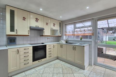 undefined, Mornington Crescent, Hounslow