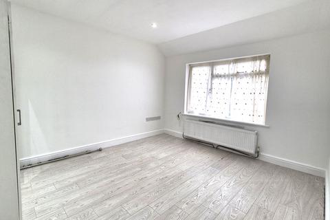 undefined, Mornington Crescent, Hounslow