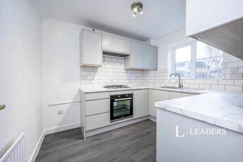 3 bedroom semi-detached house to rent, Wymondham, Monkston, Milton Keynes, MK10