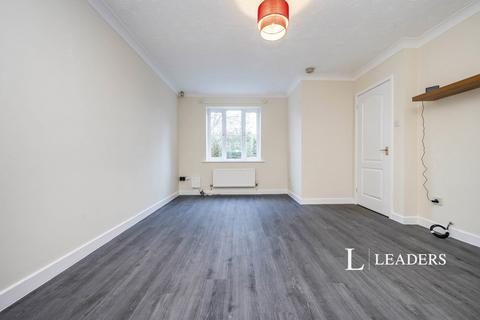 3 bedroom semi-detached house to rent, Wymondham, Monkston, Milton Keynes, MK10