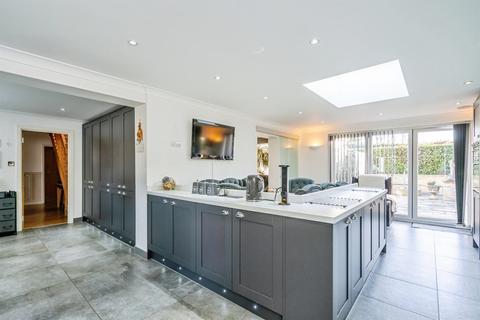 4 bedroom detached house for sale, North Bersted Street, Bognor Regis