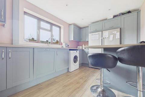 3 bedroom terraced house for sale, The Uplands, Great Haywood, Stafford