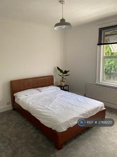 undefined, Cromwell Avenue, Cheshunt, Waltham Cross, EN7