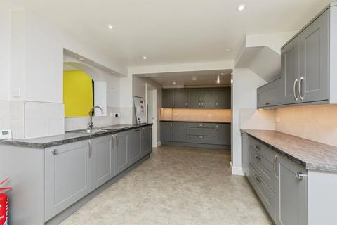 4 bedroom detached house for sale, Long Croft, Yate, Bristol