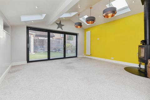 4 bedroom detached house for sale, Long Croft, Yate, Bristol