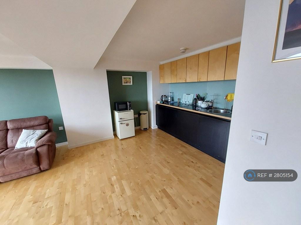 Open Kitchen