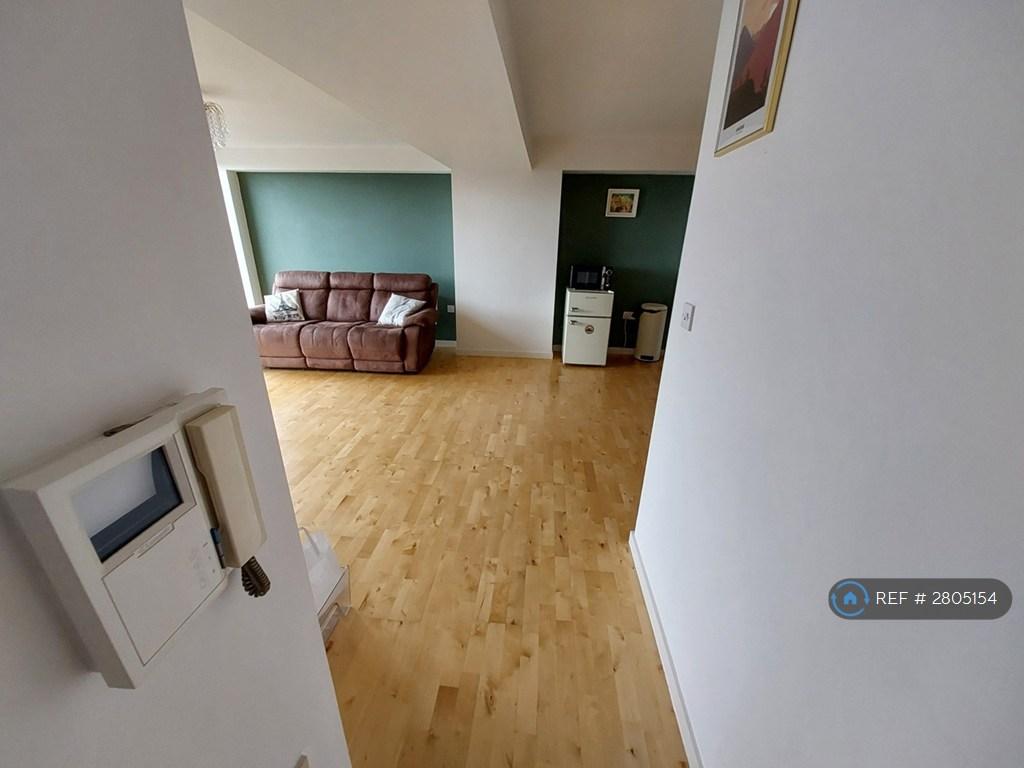 Open Kitchen