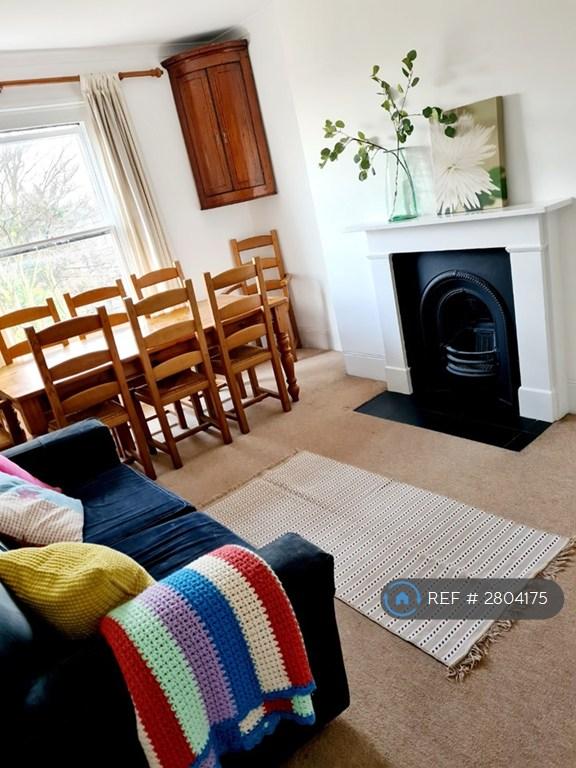 Sitting / Living Space