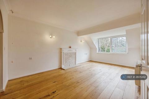 undefined, Beechwood Gardens, Caterham, CR3
