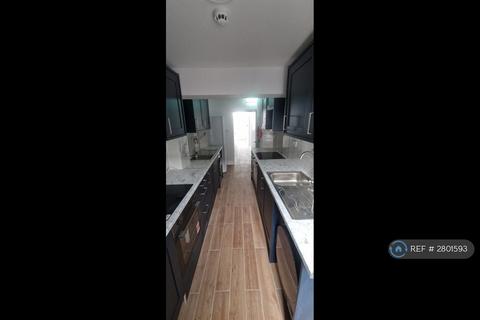 1 bedroom in a house share to rent, St Albans Road, Dartford, DA1