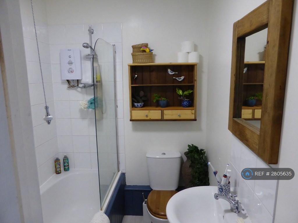 First Floor Bathroom