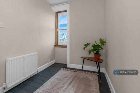 2 bedroom flat to rent, Beach Lane, Musselburgh, EH21