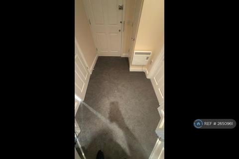 2 bedroom flat to rent, Sixpenny Court, Barking, IG11