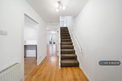 undefined, Grace Close, London, SE9