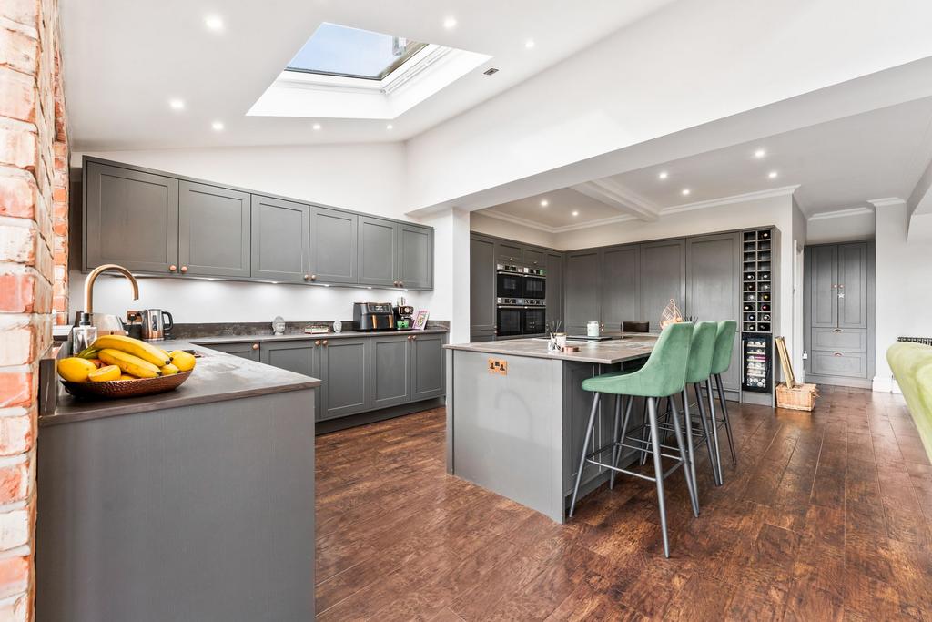Kitchen/Diner/Family Room
