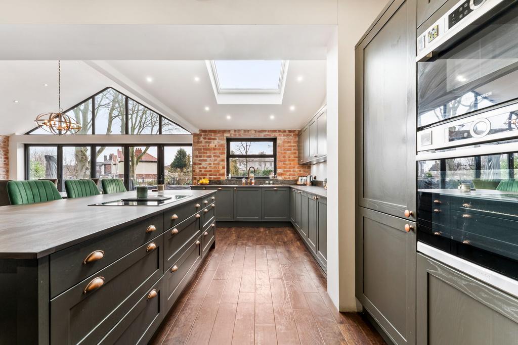 Kitchen/Diner/Family Room