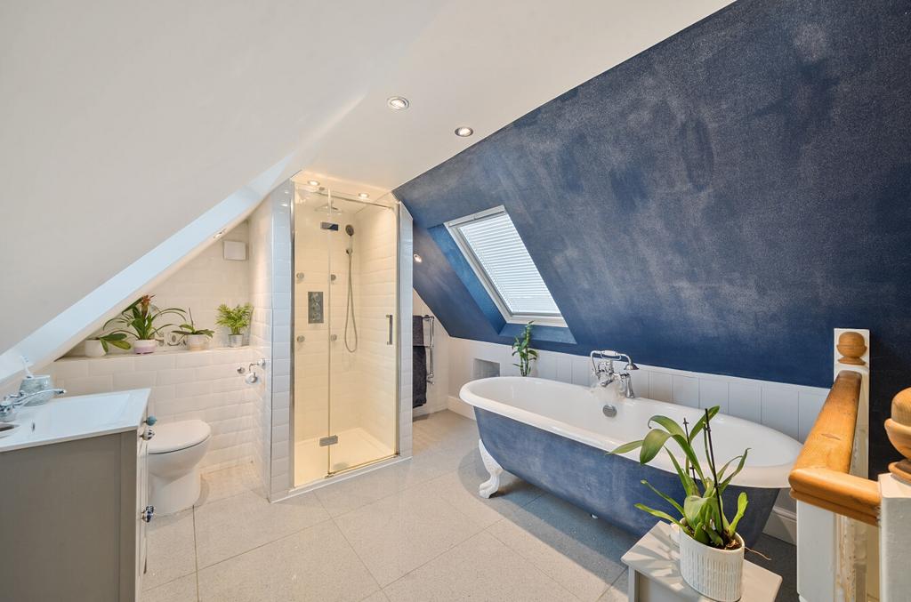 Ensuite