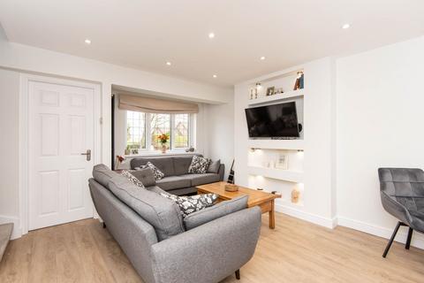 3 bedroom detached house for sale, Bentham Road, Chesterfield S40