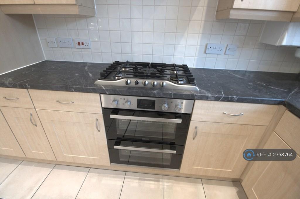 Kitchen (Gas Hob)